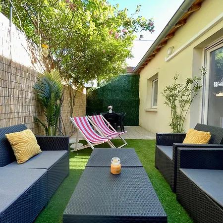 Dom wakacyjny Bngo I Maison Terracotta I Jardin, Garage, 3 Chambres, 9 Personnes Villeurbanne