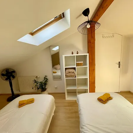 Bngo I Maison Terracotta I Jardin, Garage, 3 Chambres, 9 Personnes Hébergement de vacances *